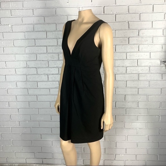 Laundry By Design Black Pleated V-Neck Dress - Picture 5 of 8